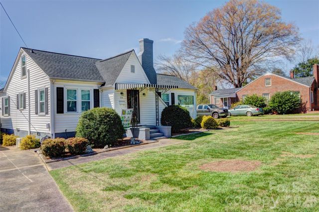 328 S Pink Street, Cherryville, NC 28021