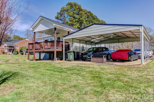 328 S Pink Street, Cherryville, NC 28021