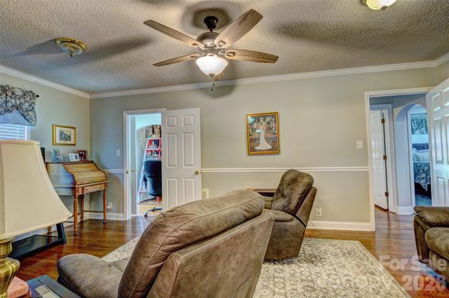 328 S Pink Street, Cherryville, NC 28021