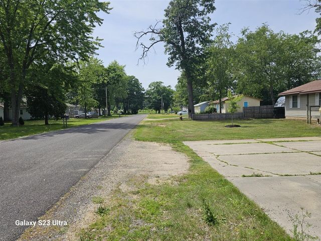 3074 Glenrick Avenue, Muskegon, MI 49442