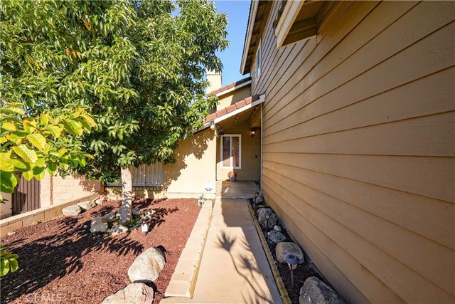 3071 Wicklow, Riverside, CA 92503