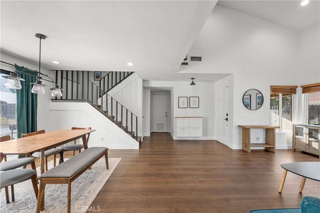 3071 Wicklow, Riverside, CA 92503