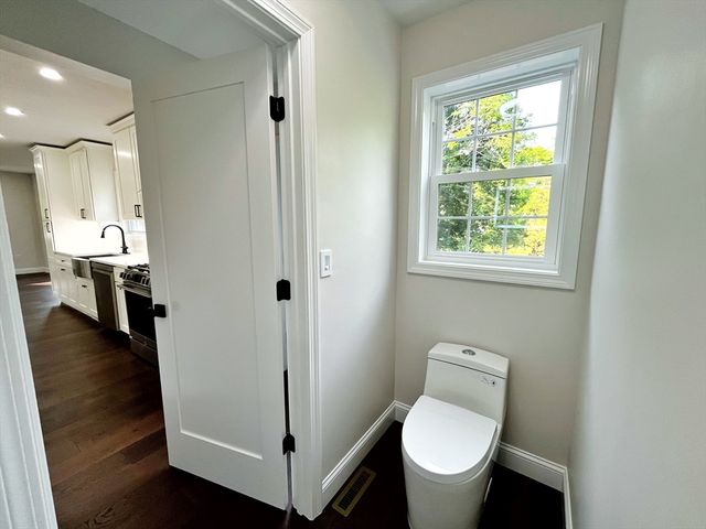 526 Berkley St, Berkley, MA 02779