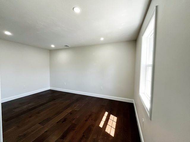 526 Berkley St, Berkley, MA 02779