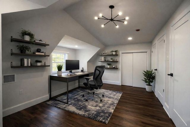 526 Berkley St, Berkley, MA 02779