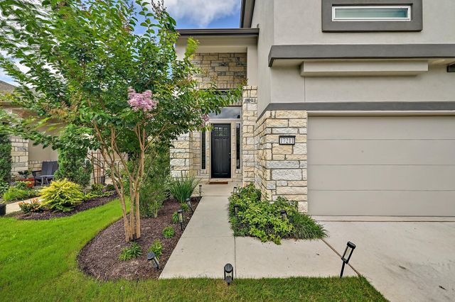 17211 Hattie TRCE, Austin, TX 78738
