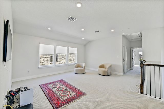17211 Hattie TRCE, Austin, TX 78738