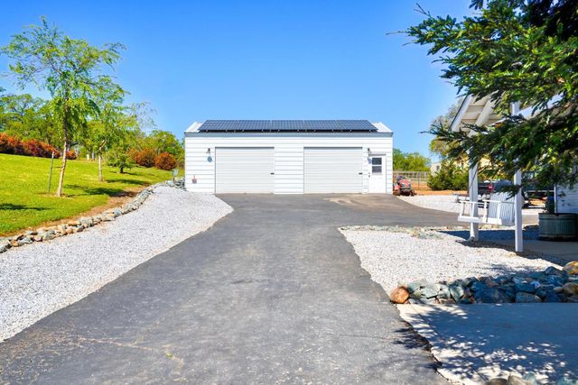 1815 Hoya Ct, Copperopolis, CA 95228