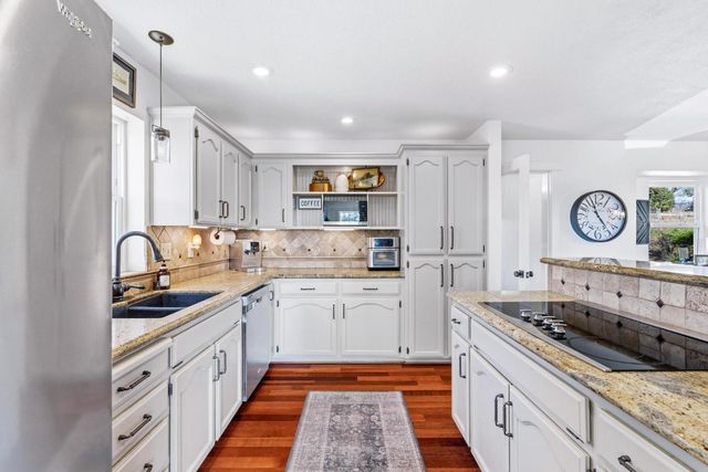 1815 Hoya Ct, Copperopolis, CA 95228