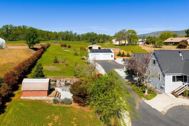 1815 Hoya Ct, Copperopolis, CA 95228