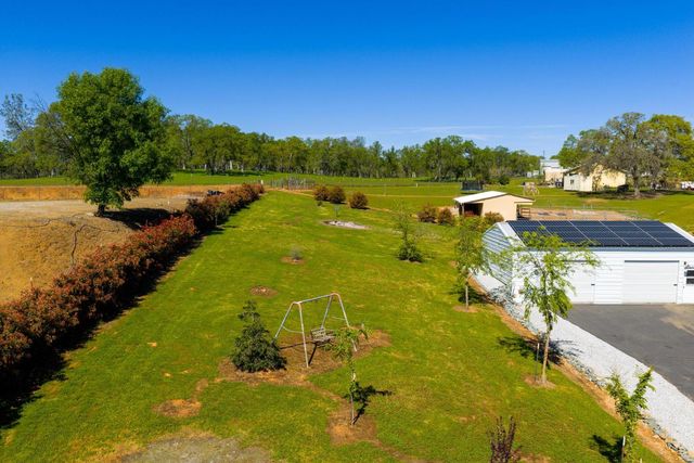 1815 Hoya Ct, Copperopolis, CA 95228