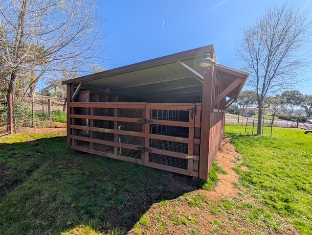 1815 Hoya Ct, Copperopolis, CA 95228