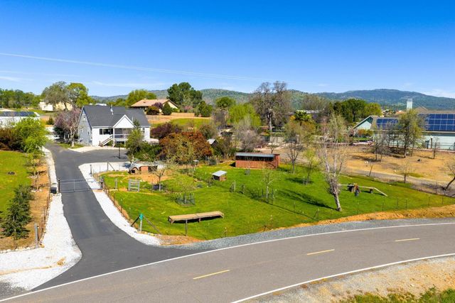 1815 Hoya Ct, Copperopolis, CA 95228