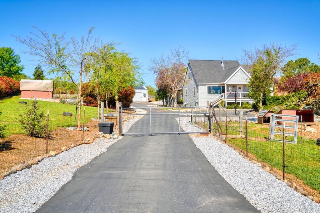 1815 Hoya Ct, Copperopolis, CA 95228