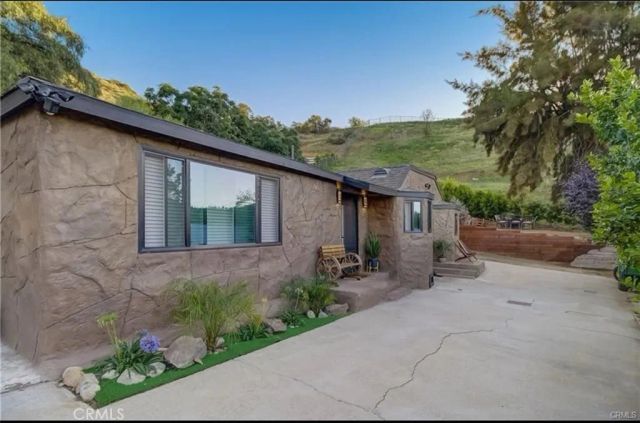 9578 Sunland, Shadow Hills, CA 91040