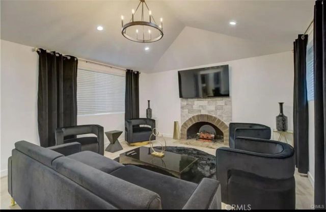 9578 Sunland, Shadow Hills, CA 91040