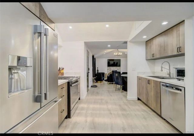 9578 Sunland, Shadow Hills, CA 91040