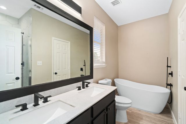 3957 Parkhaven Drive, Denton, TX 76210