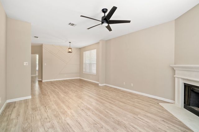 3957 Parkhaven Drive, Denton, TX 76210