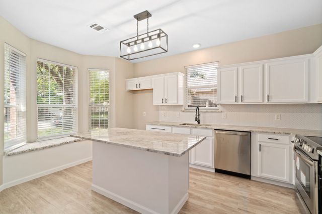 3957 Parkhaven Drive, Denton, TX 76210