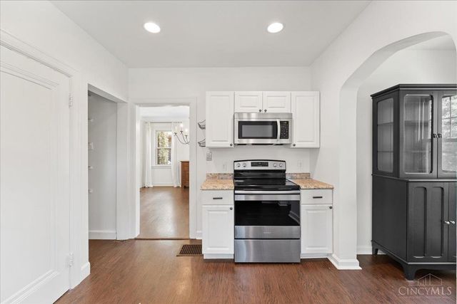 1718 Bella Vista Street, Cincinnati, OH 45237