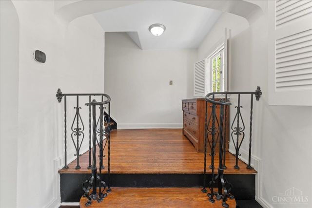 1718 Bella Vista Street, Cincinnati, OH 45237