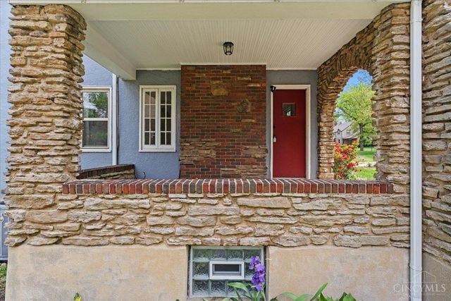 1718 Bella Vista Street, Cincinnati, OH 45237