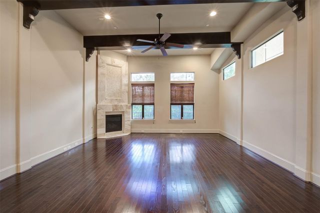 1809 W 24th Street, Houston, TX 77008