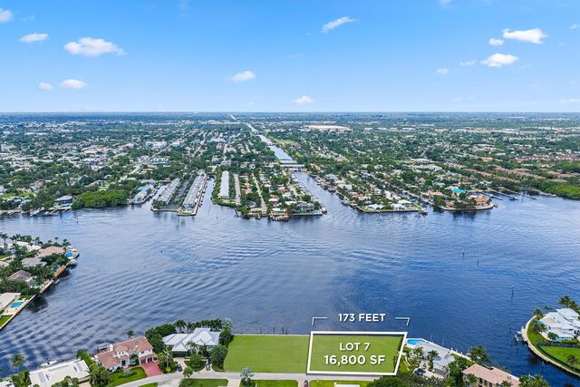 7 Sabal Island Drive, Ocean Ridge, FL 33435