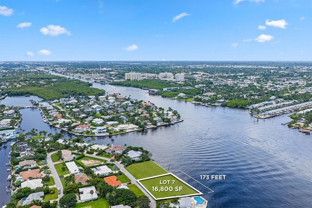 7 Sabal Island Drive, Ocean Ridge, FL 33435