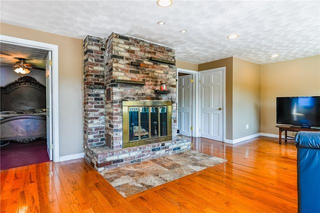 103 Lake Drive, Glocester, RI 02814