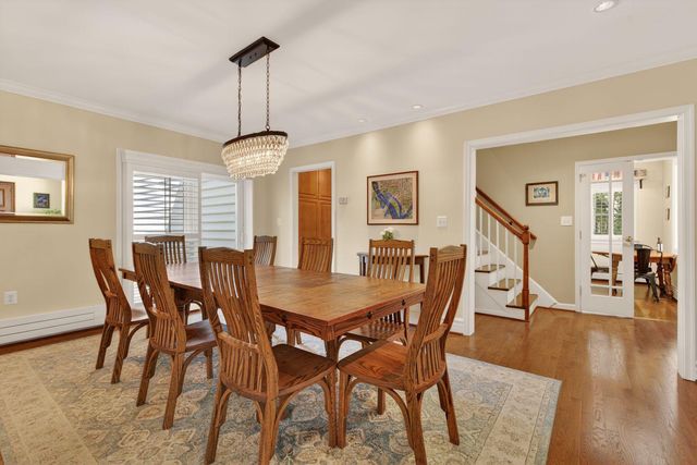 4428 BROOKSIDE DR, Alexandria, VA 22312