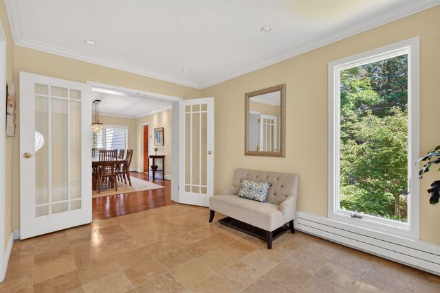 4428 BROOKSIDE DR, Alexandria, VA 22312