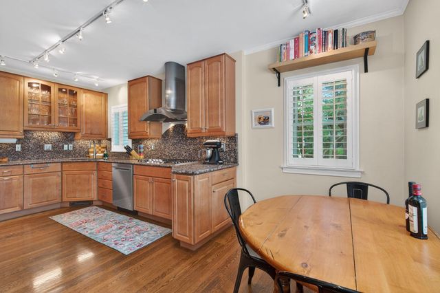 4428 BROOKSIDE DR, Alexandria, VA 22312