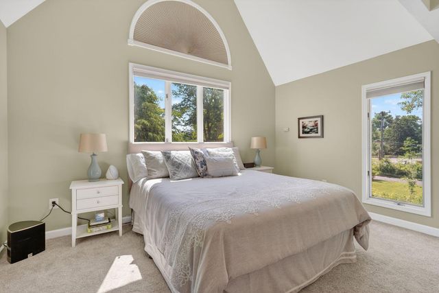 4428 BROOKSIDE DR, Alexandria, VA 22312
