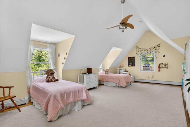 4428 BROOKSIDE DR, Alexandria, VA 22312