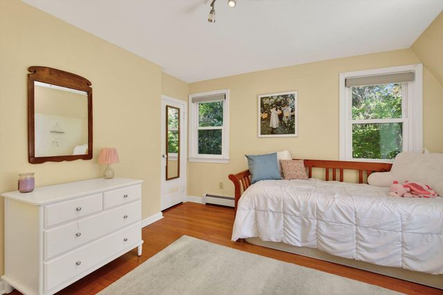 4428 BROOKSIDE DR, Alexandria, VA 22312