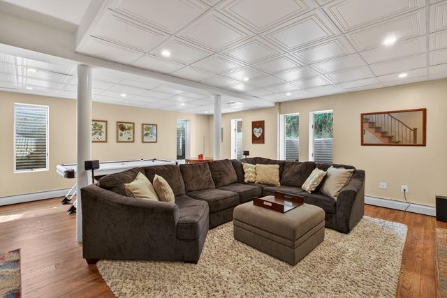 4428 BROOKSIDE DR, Alexandria, VA 22312