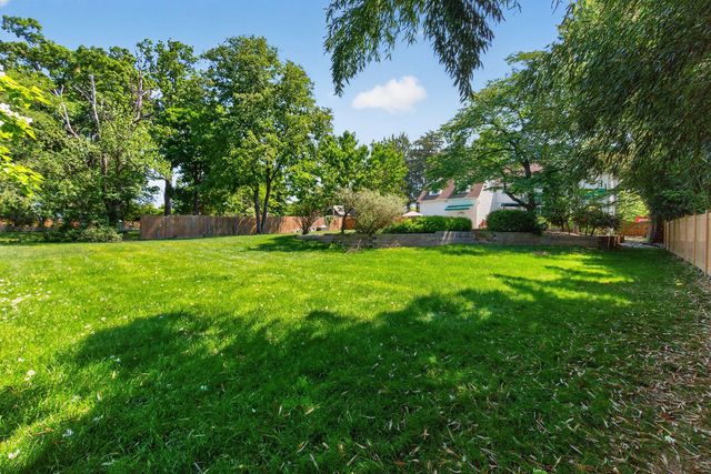 4428 BROOKSIDE DR, Alexandria, VA 22312