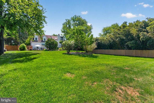 4428 BROOKSIDE DR, Alexandria, VA 22312