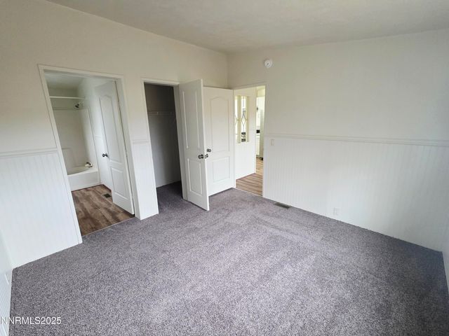 3146 Lone Tree Road, Fallon, NV 89406