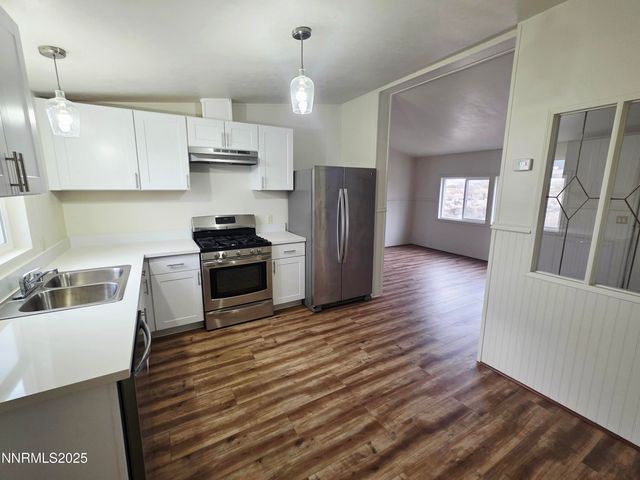 3146 Lone Tree Road, Fallon, NV 89406