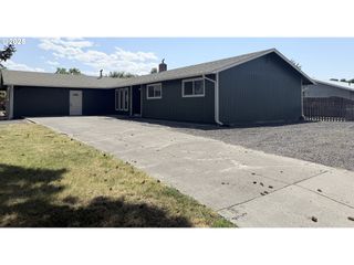1613 Sw ATHENS Ave, Pendleton, OR 97801