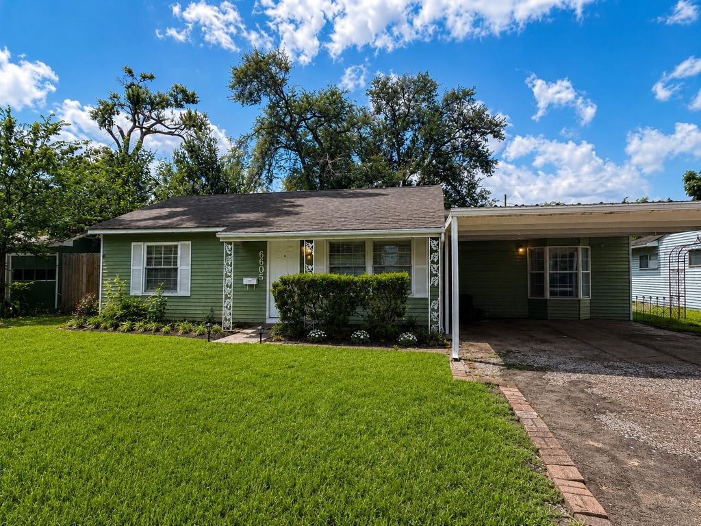 6605 Westview Drive, Houston, TX 77055