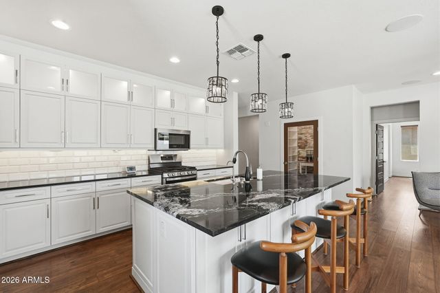 39854 N MADDOX Road, Queen Creek, AZ 85140