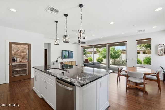 39854 N MADDOX Road, Queen Creek, AZ 85140