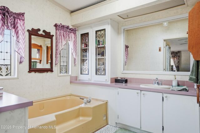 2757 Kingswood Circle, Brooksville, FL 34604