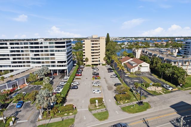 3581 S Ocean Boulevard Apt 4e, South Palm Beach, FL 33480