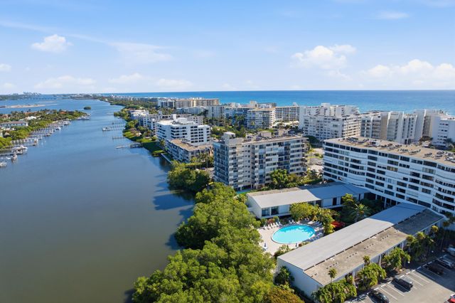 3581 S Ocean Boulevard Apt 4e, South Palm Beach, FL 33480