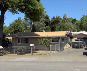 14112 Woodland Drive, Clearlake, CA 95422